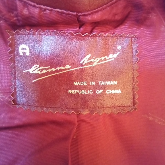 Etienne Aigner Vintage Burgandy Leather, Fully Lined, Women's Coat - Picture 8 of 10